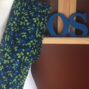 Lularoe OS Leggings (Size 2-10)